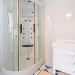 3 Bedroom Gorgeous In * Carrouges