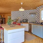 3 Bedroom Gorgeous In Prázdninový dům