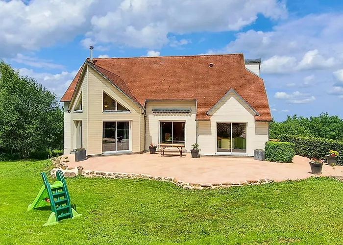 3 Bedroom Amazing In Дом отдыха *