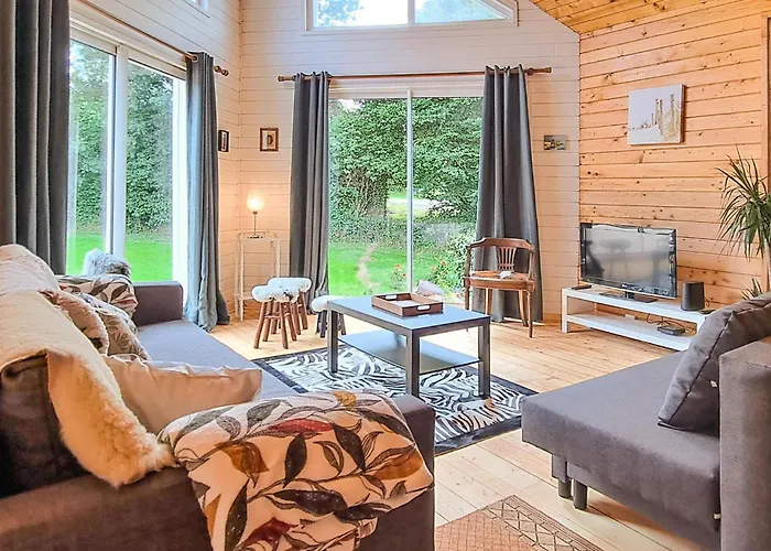 Дом отдыха 3 Bedroom Amazing In Carrouges